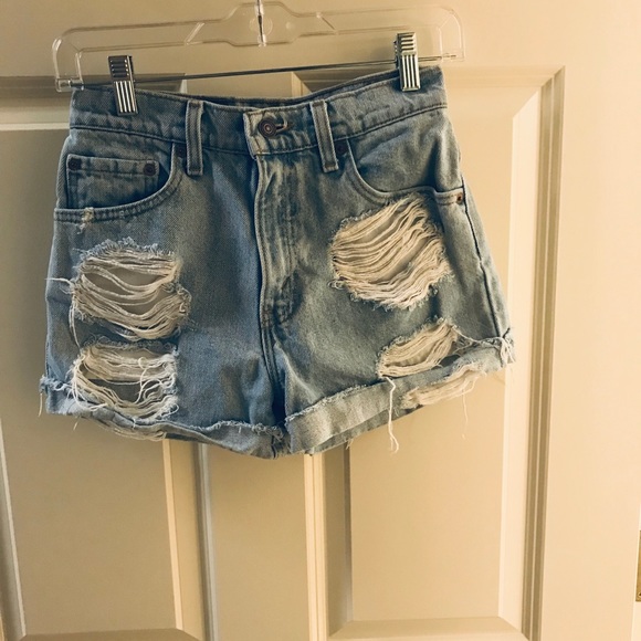 levi jeans short leg